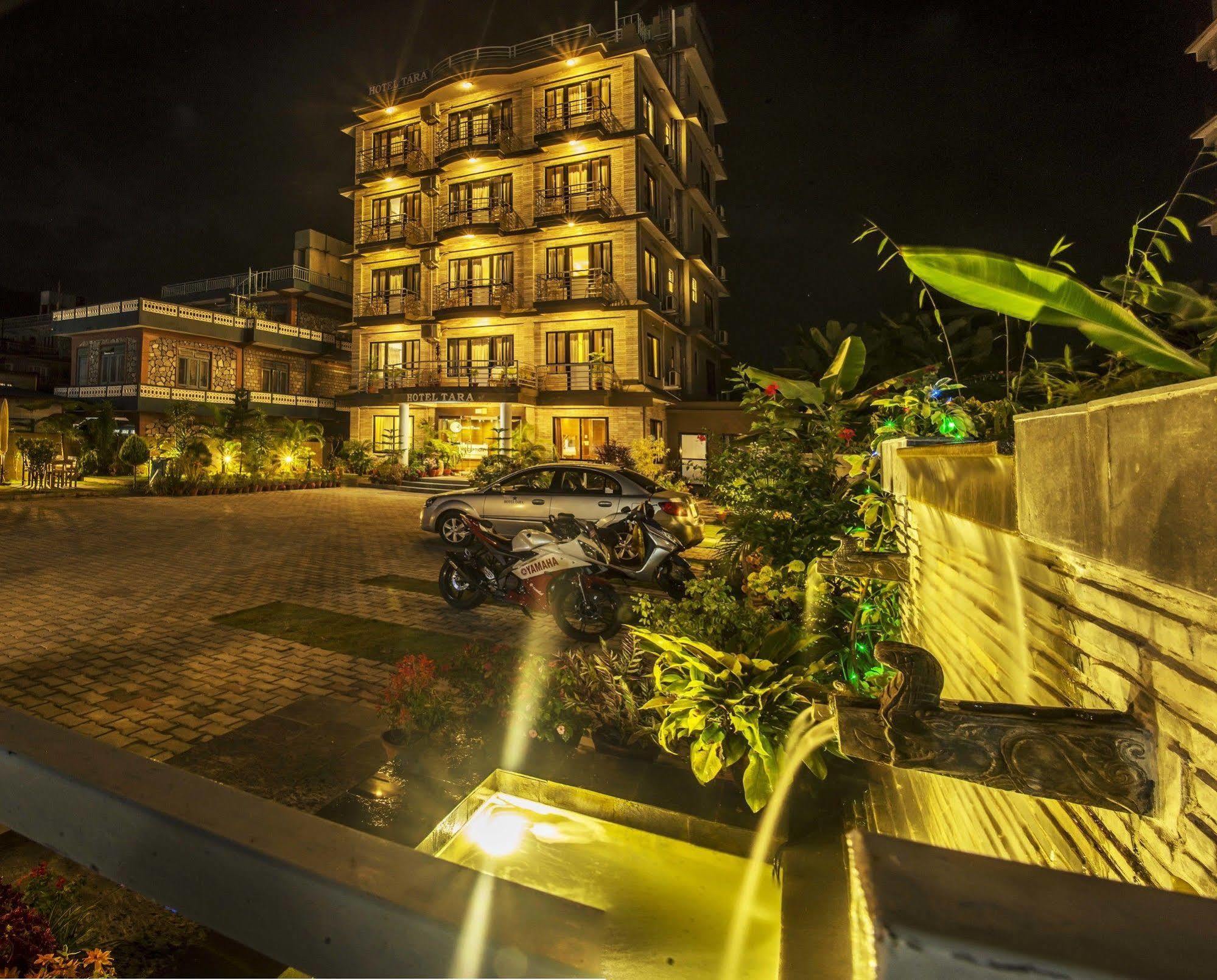 Hotel Tara Pokhara Bagian luar foto